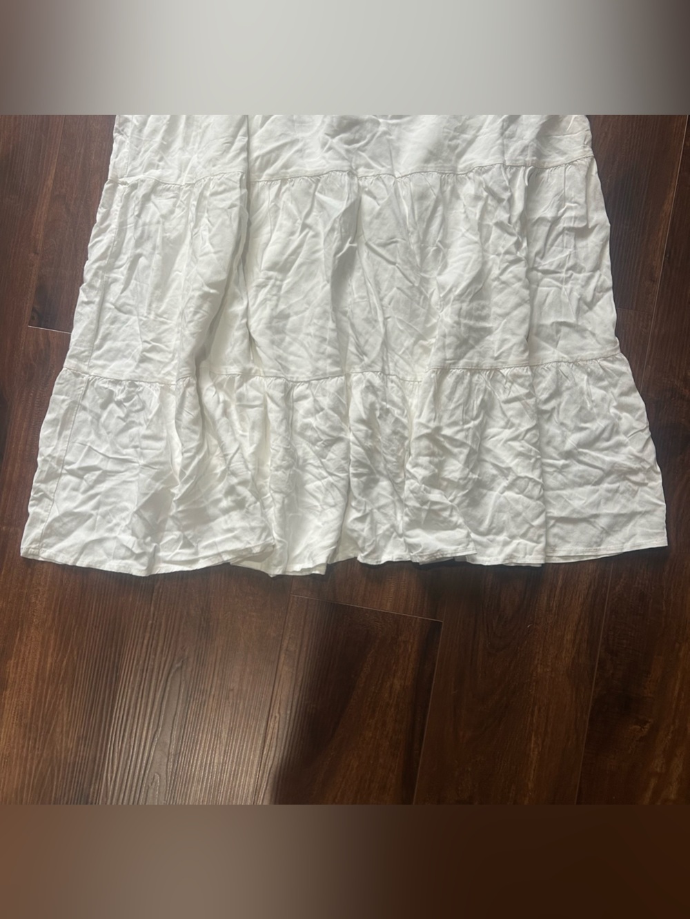 Izzy White Tiered Maxi Skirt - Lightweight Summer Skirt - Brandy Melville - Picture 8 of 9